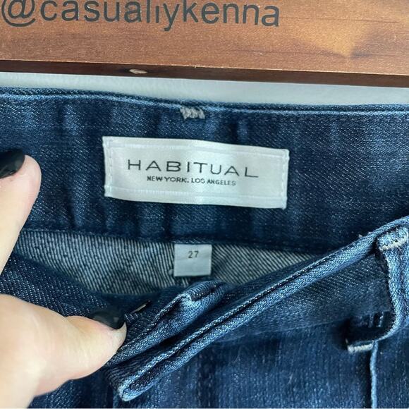 Habitual | Women’s High-Rise Flare Wide Leg Bellbottom Denim Dark Wash Jeans 27 - Picture 4 of 7